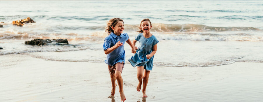 The Perfect Souvenir: Why You Should Book a Photographer for Your Sunshine Coast Holiday